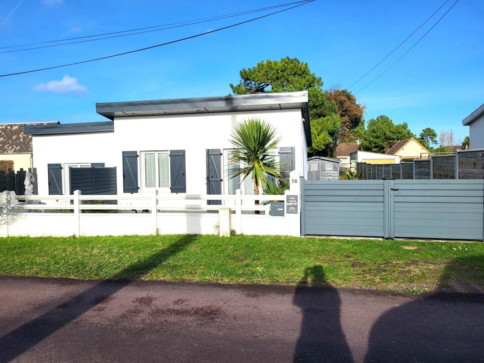 Saint-Germain-sur-Ay La Villa Kikifil, Bord De Mer מראה חיצוני תמונה